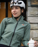Café du Cycliste 外套Suzette ScotsPine 防雨 女款 松綠