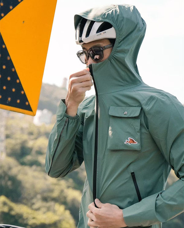 Café du Cycliste 外套Alizee ScotsPine 全防水 松綠 男女共版