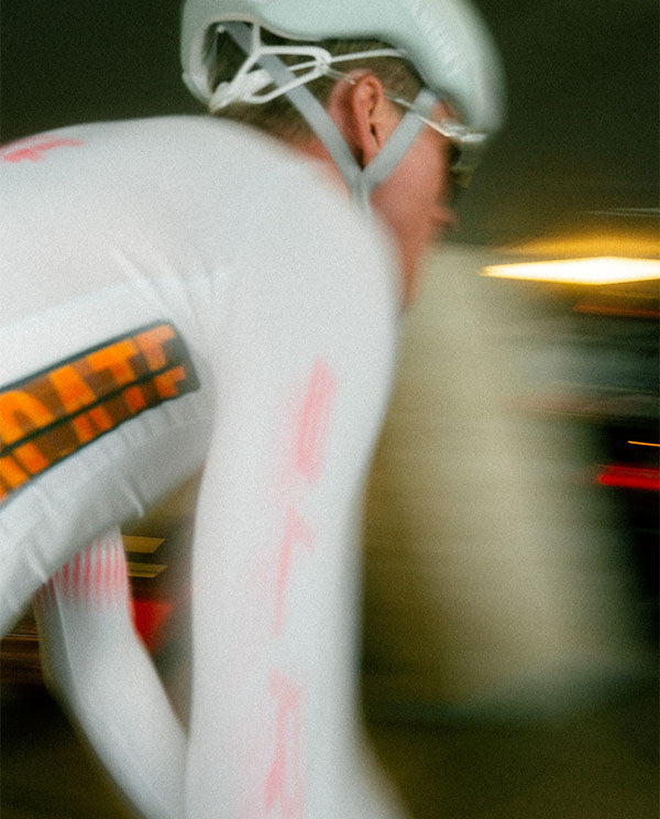 Biehler 薄長袖車衣Syndicate Race Team LS Jersey Sunday 男款 白