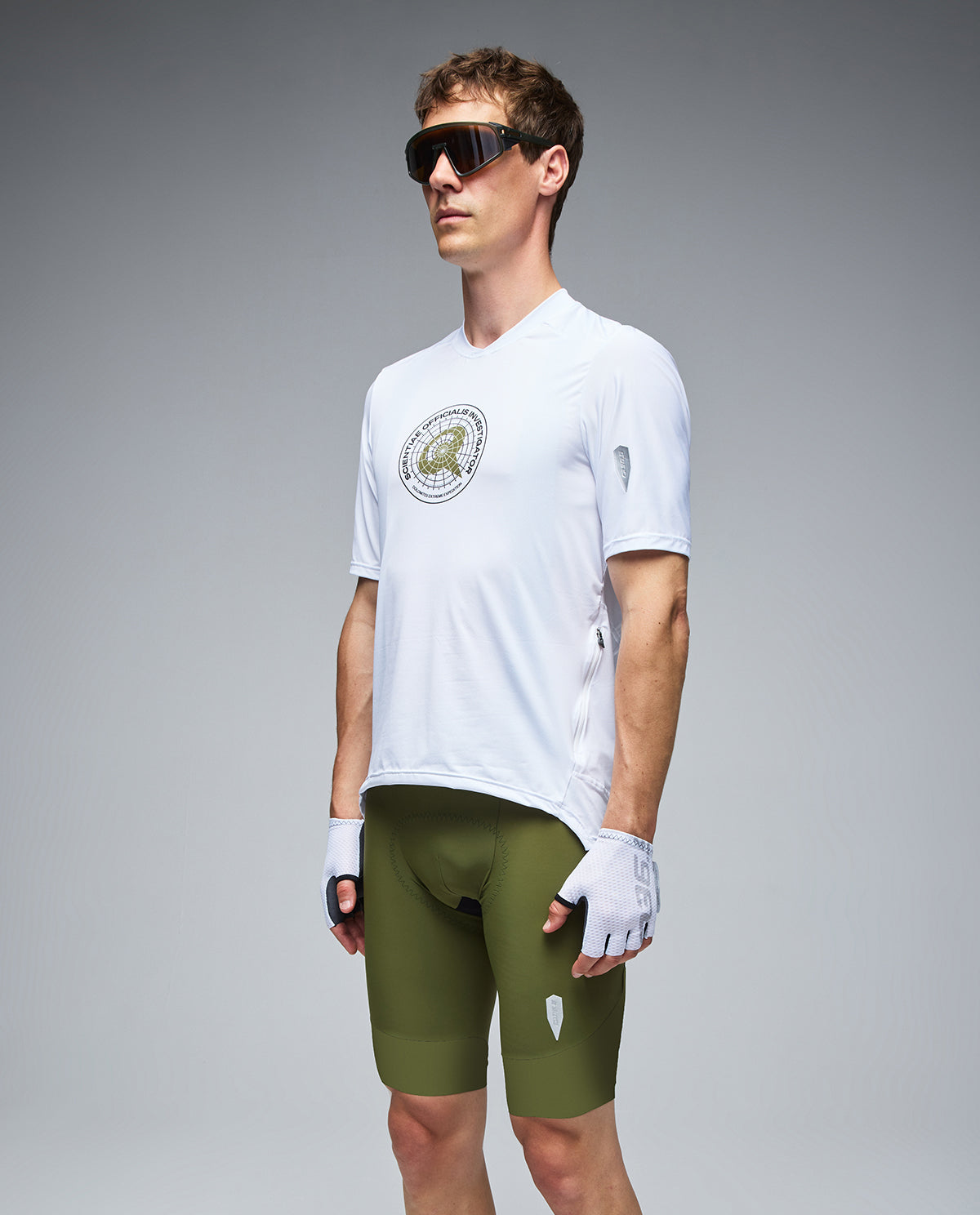 Q36.5 機能短Tee Adventure Tech T-shirt Dolomites Extreme White 白