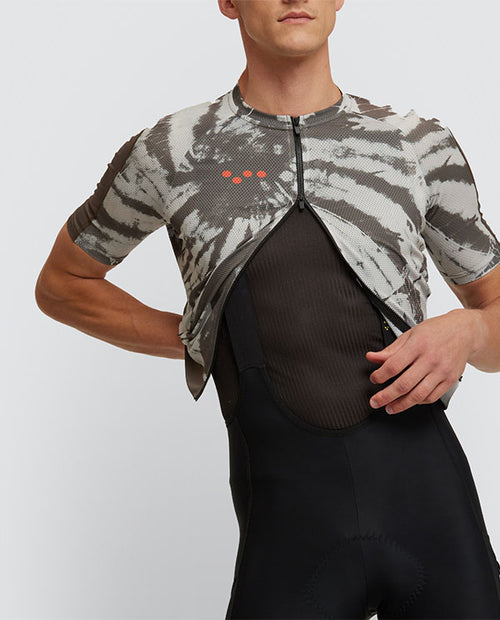 Pedla 車衣Off Grid Gravel Jersey Mono Dye 男款 淺棕染