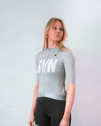 Biehler 車衣 Syndicate Training Jersey 2.0 Smoke 女款 霧灰