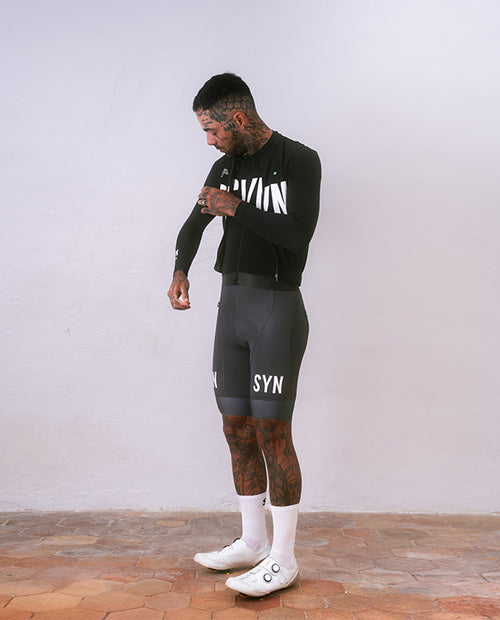 Biehler 薄刷毛長袖車衣Syndicate Training LS Jersey Black 男款 黑 (2025)