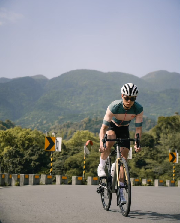 Café du Cycliste 車衣 Angeline Ultralight Jersey SandScotsPine 男款 沙綠