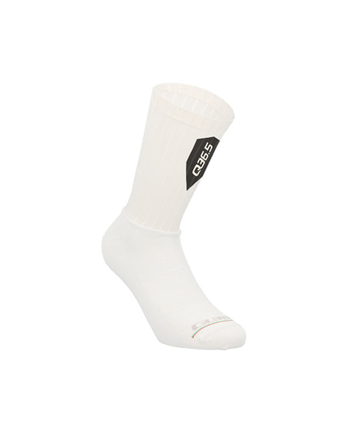 Q36.5 車襪Aero Socks White 白