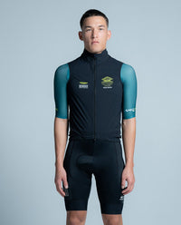 【預購】Pedal Mafia 背心Core Light Vest Aston Martin Aramco F1® Team Black 男款 黑