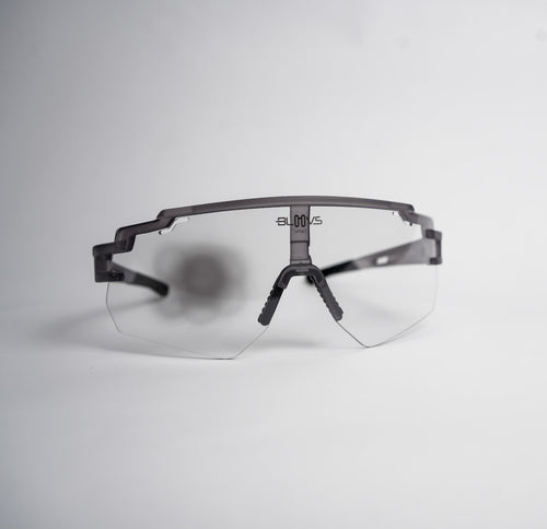 BLOOVS Galibier Crystal Gray Photochromatic 果凍灰框變色片