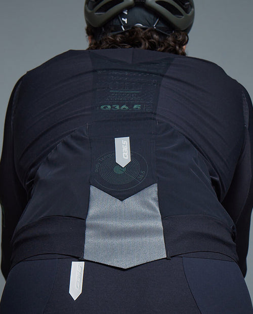 Q36.5 背心 Dottore Hybrid Vest Black 男款 黑