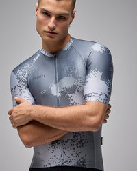 Givelo 車衣ESSNTL SS JERSEY PIXEL SLATE 男女共版 灰