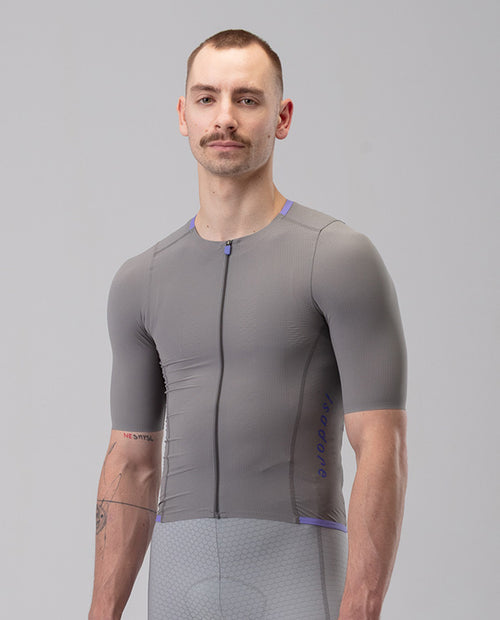 Isadore 車衣 Echelon Ultralight Aero Jersey December Sky 男款 灰
