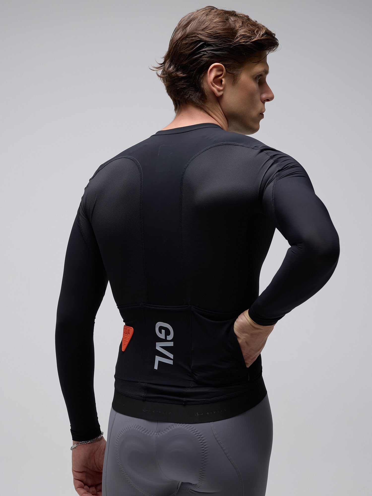 Givelo 薄長袖車衣 C.D.A. LS Jersey Black 黑 - 男女共版