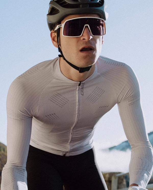 Q36.5 薄長袖車衣Gregarius Hybrid Light Aeroflow LS Jersey Ice Grey 男款 白灰