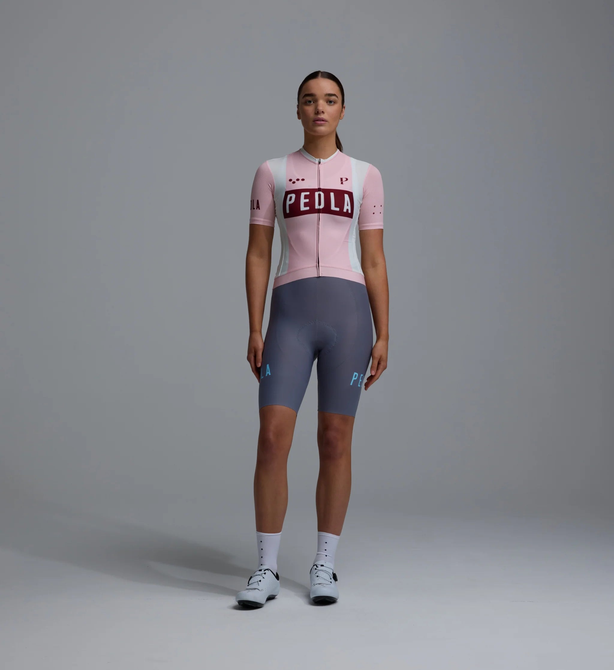 女款