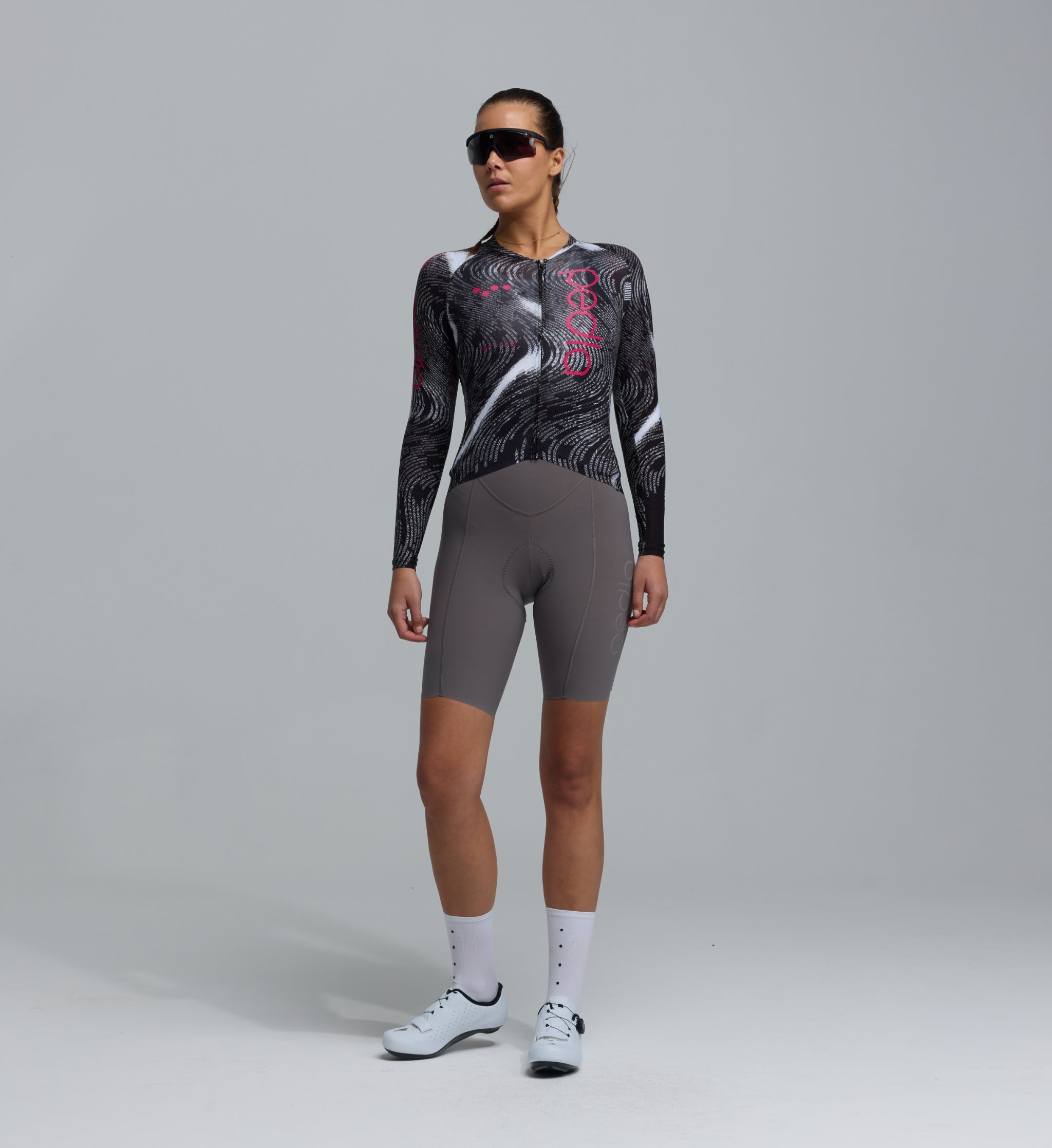Pedla 薄長袖車衣PRO Pursuit 3.0 LS Jersey Data Black 女款 黑