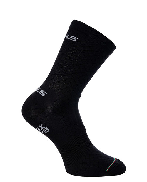 Q36.5 車襪Leggera Socks Black 經典黑