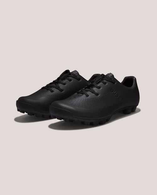 QUOC 礫石鞋Gran Tourer Gravel Shoes Black Gum -黑
