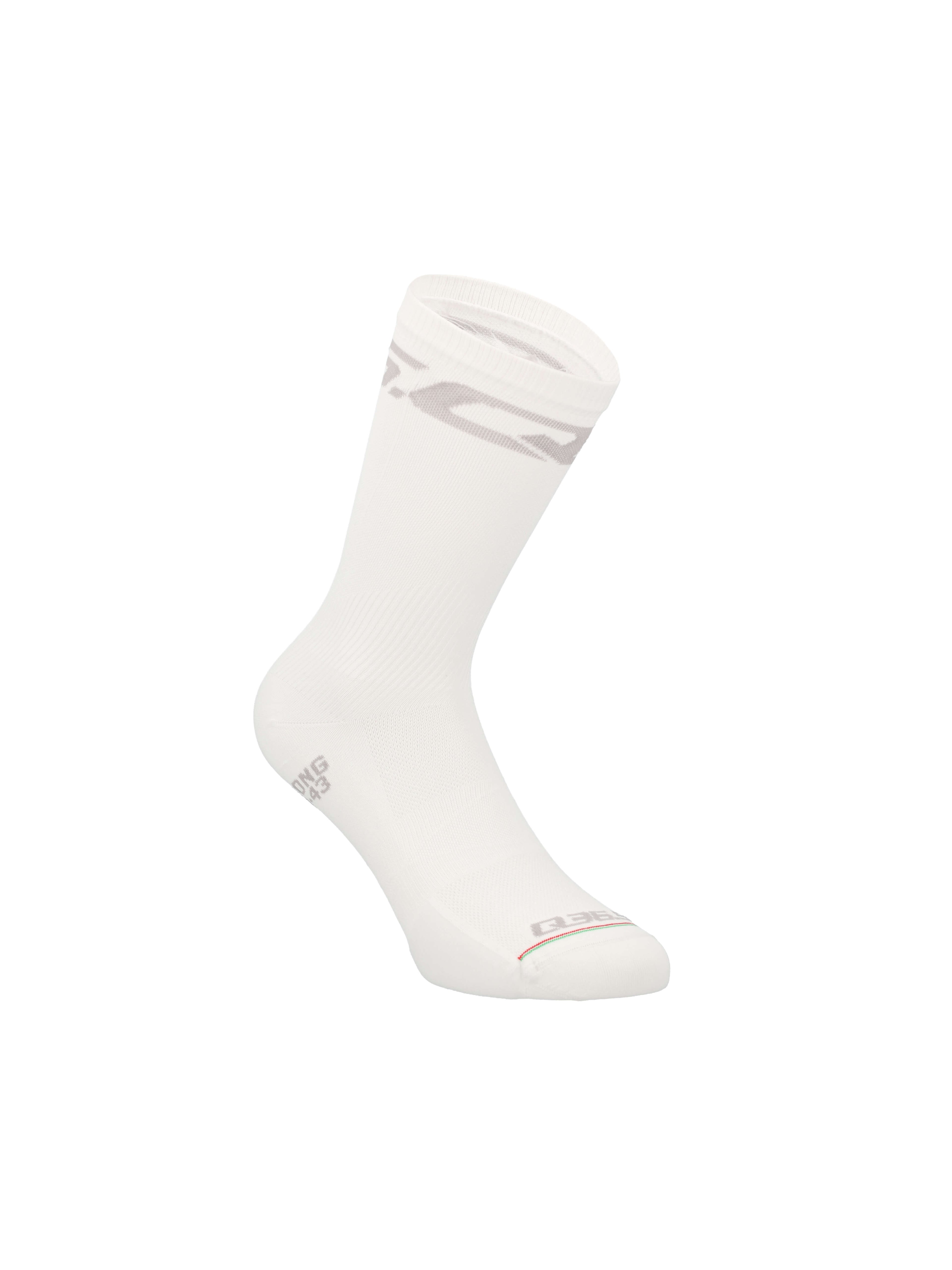 Q36.5 車襪Ultra Big Logo 19 Socks IceGrey 白底灰色 | Cycling FABRO 頂級車衣專賣店