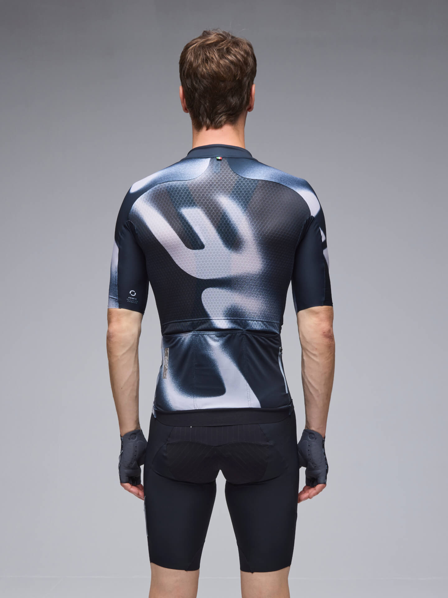 Q36.5 車衣 Gregarius Pro Big Logo Jersey Black 男款 黑