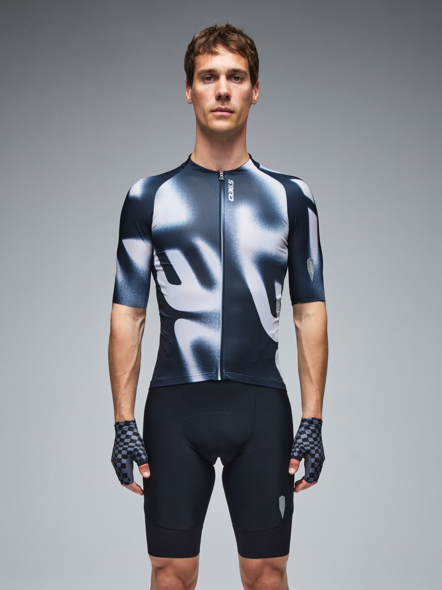 Q36.5 車衣 Gregarius Pro Big Logo Jersey Black 男款 黑