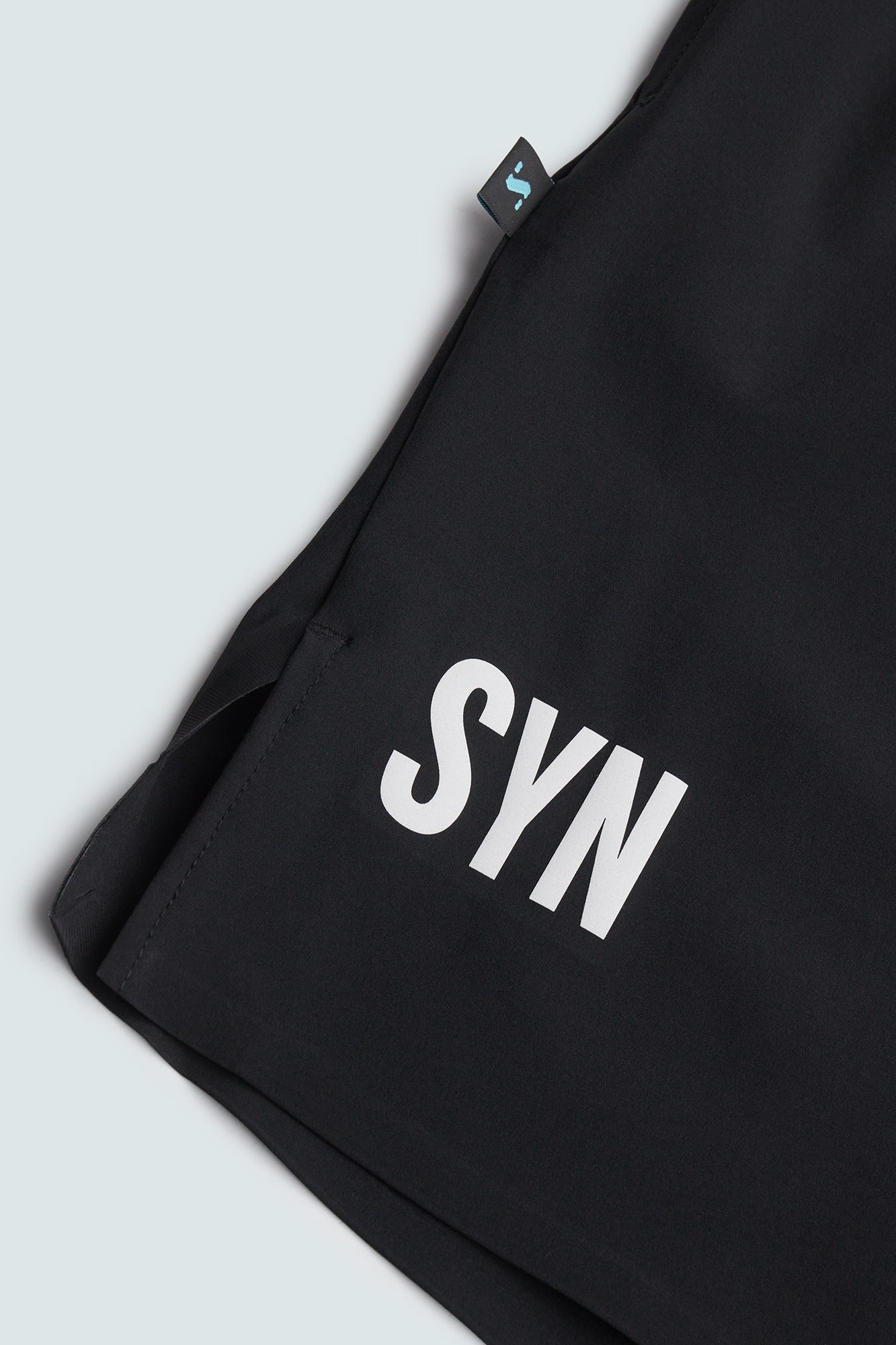 SYN 休閒短褲 Training Lightweight Shorts Black 男女共版 黑