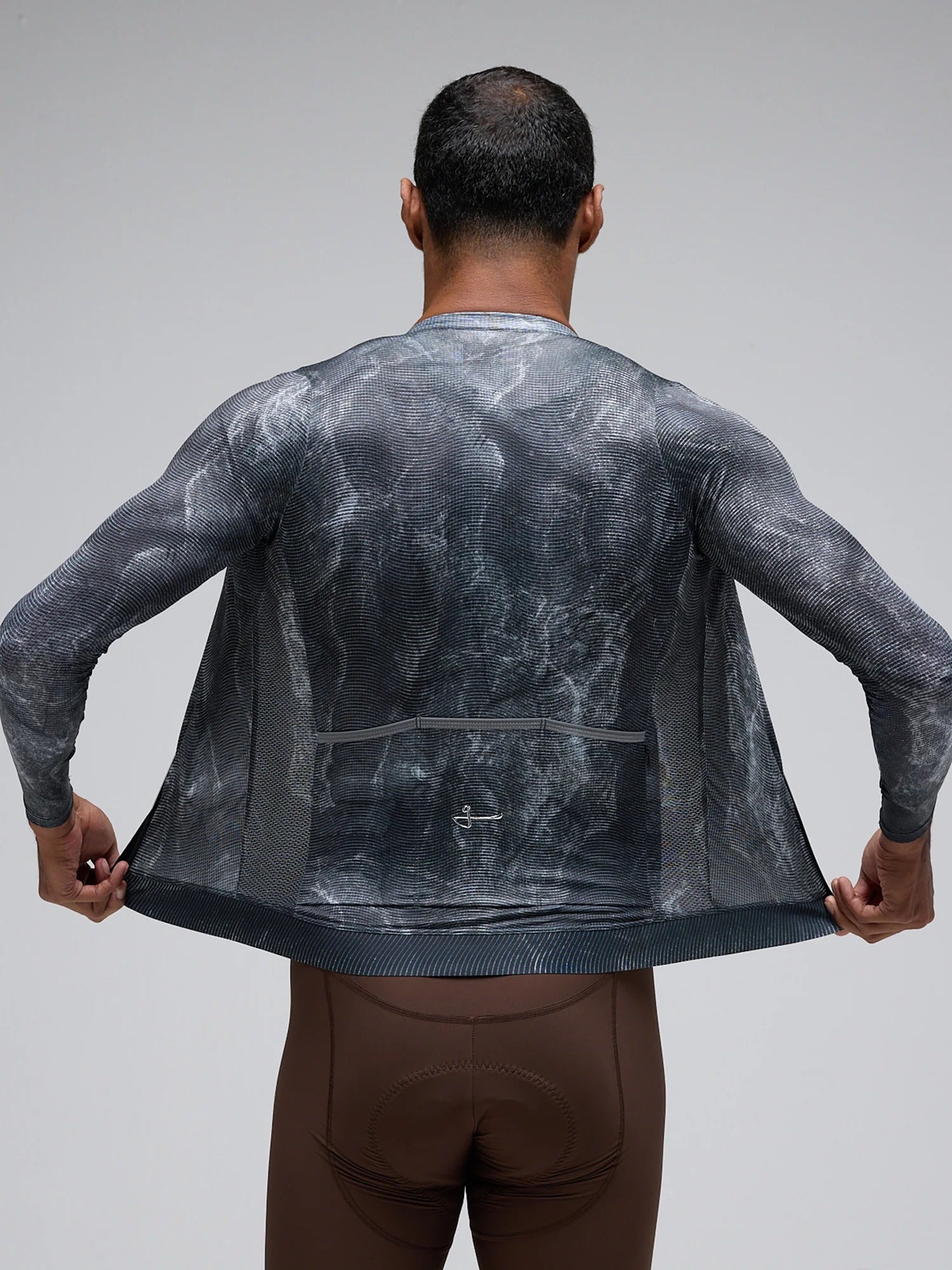 Givelo 薄長袖車衣 G90 Light LS 2026 Unisex Jersey 男女共版 黑