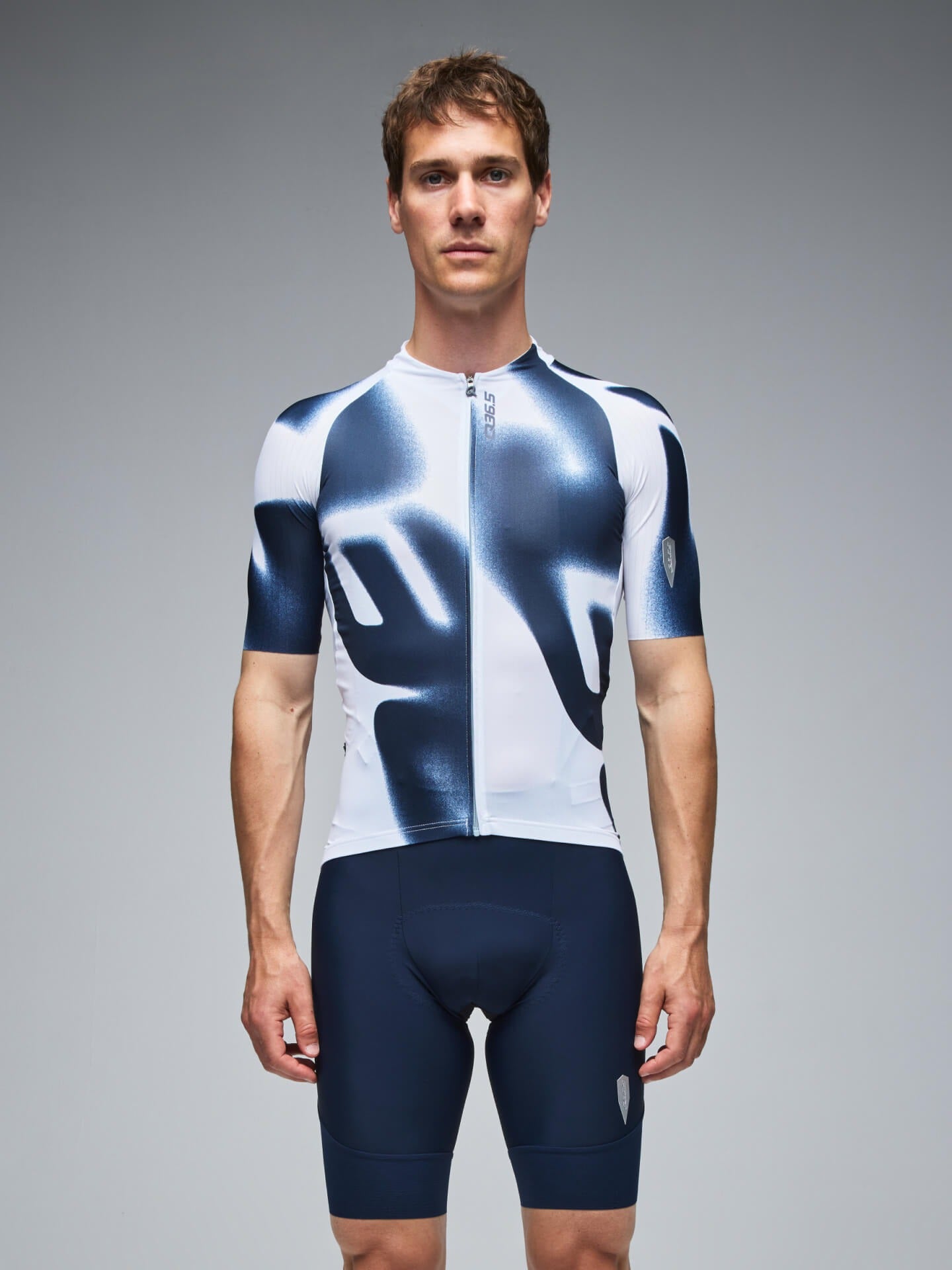 Q36.5 車衣 Gregarius Pro Big Logo Jersey White 男款 白