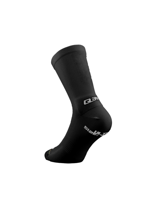 Q36.5 車襪Ultra Signature 17 Socks Black 黑底白字