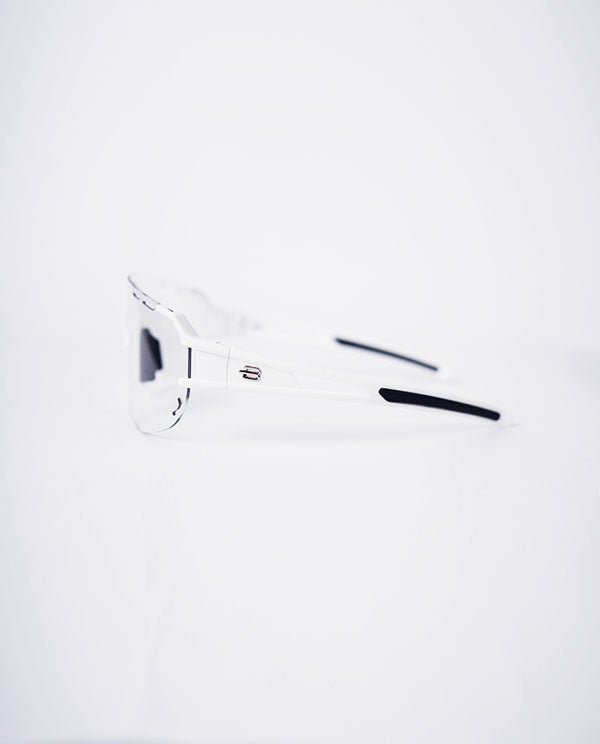 BLOOVS 風鏡-透明白框變色片 Iten Matte-White Photochromatic